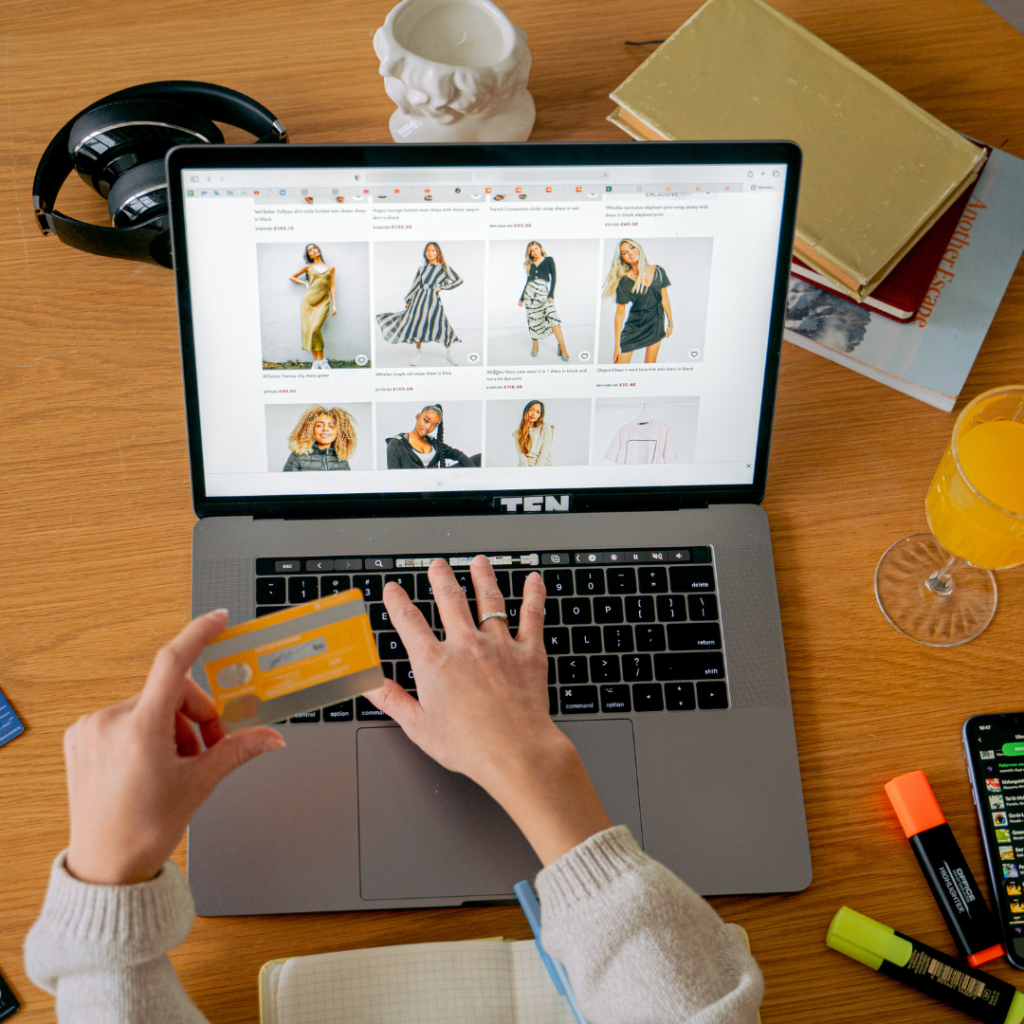 Best Fashion Products to Sell Online