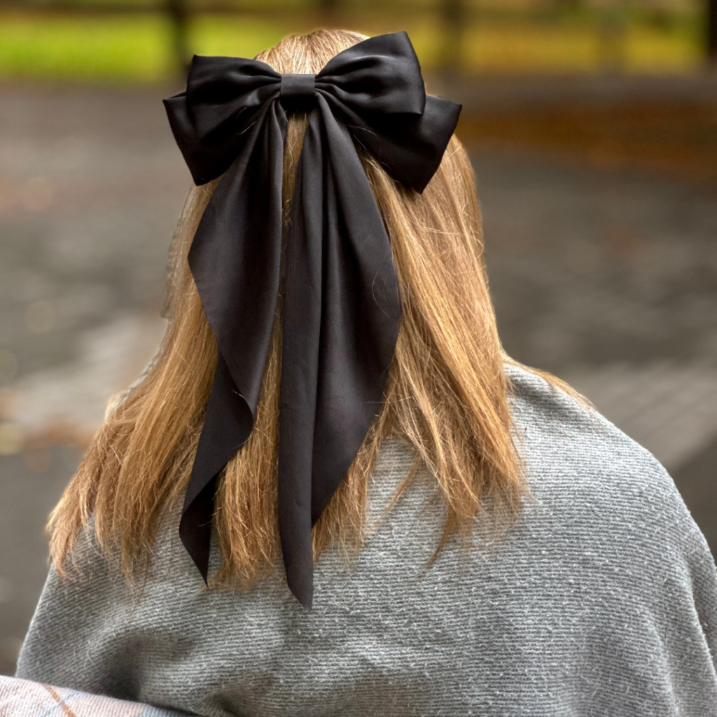 Trendy Hair Bow Fashion Ideas