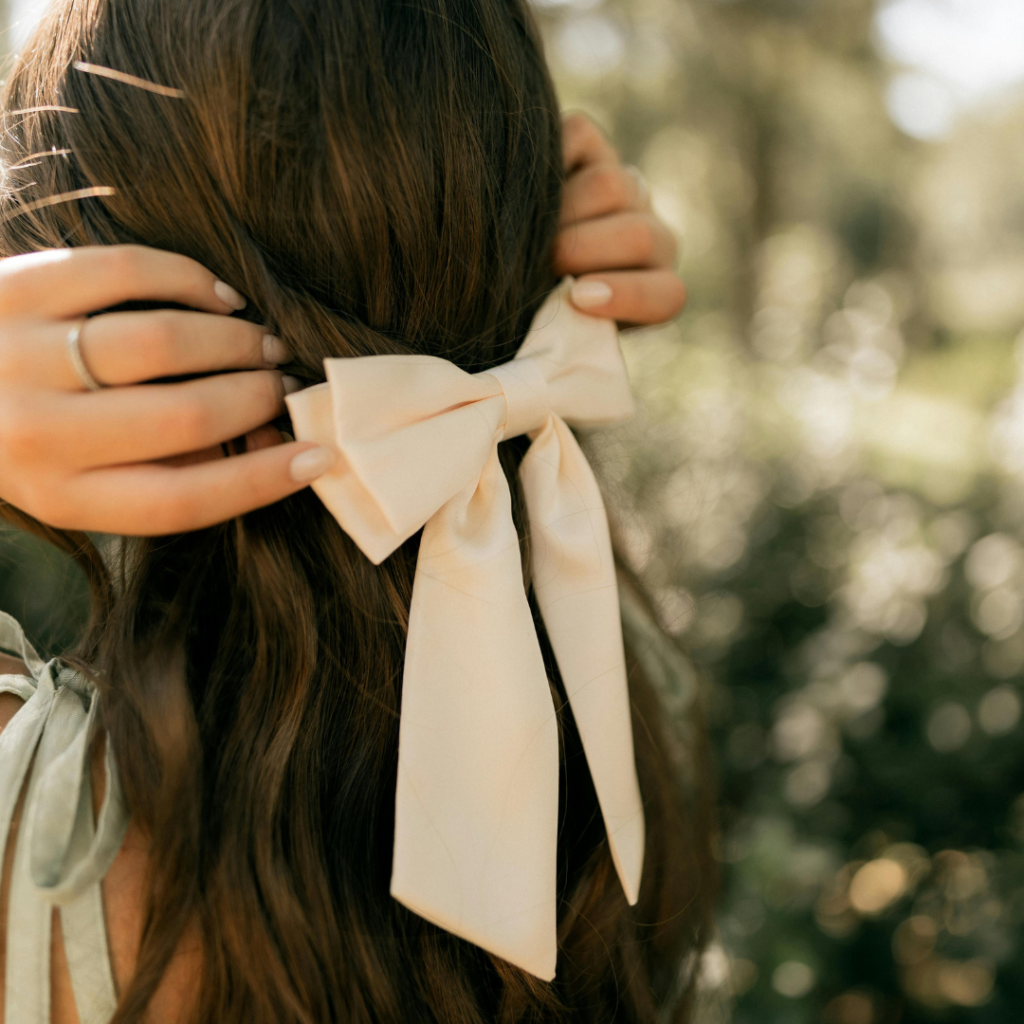 Trendy Hair Bow Fashion Ideas