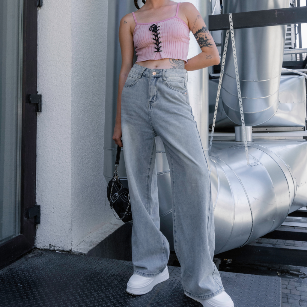 Baggy Jeans Outfit Inspiration