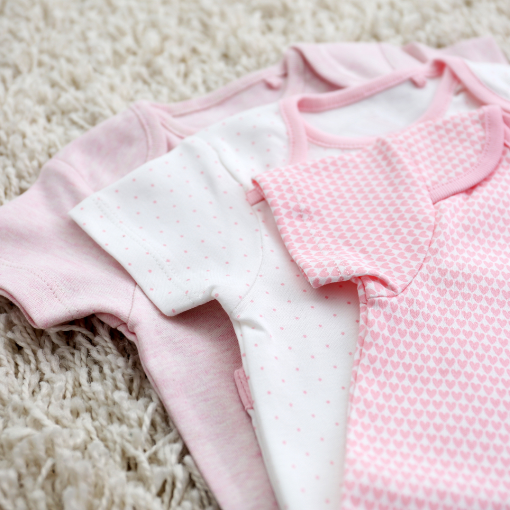 how to choose skin-friendly clothes for babies