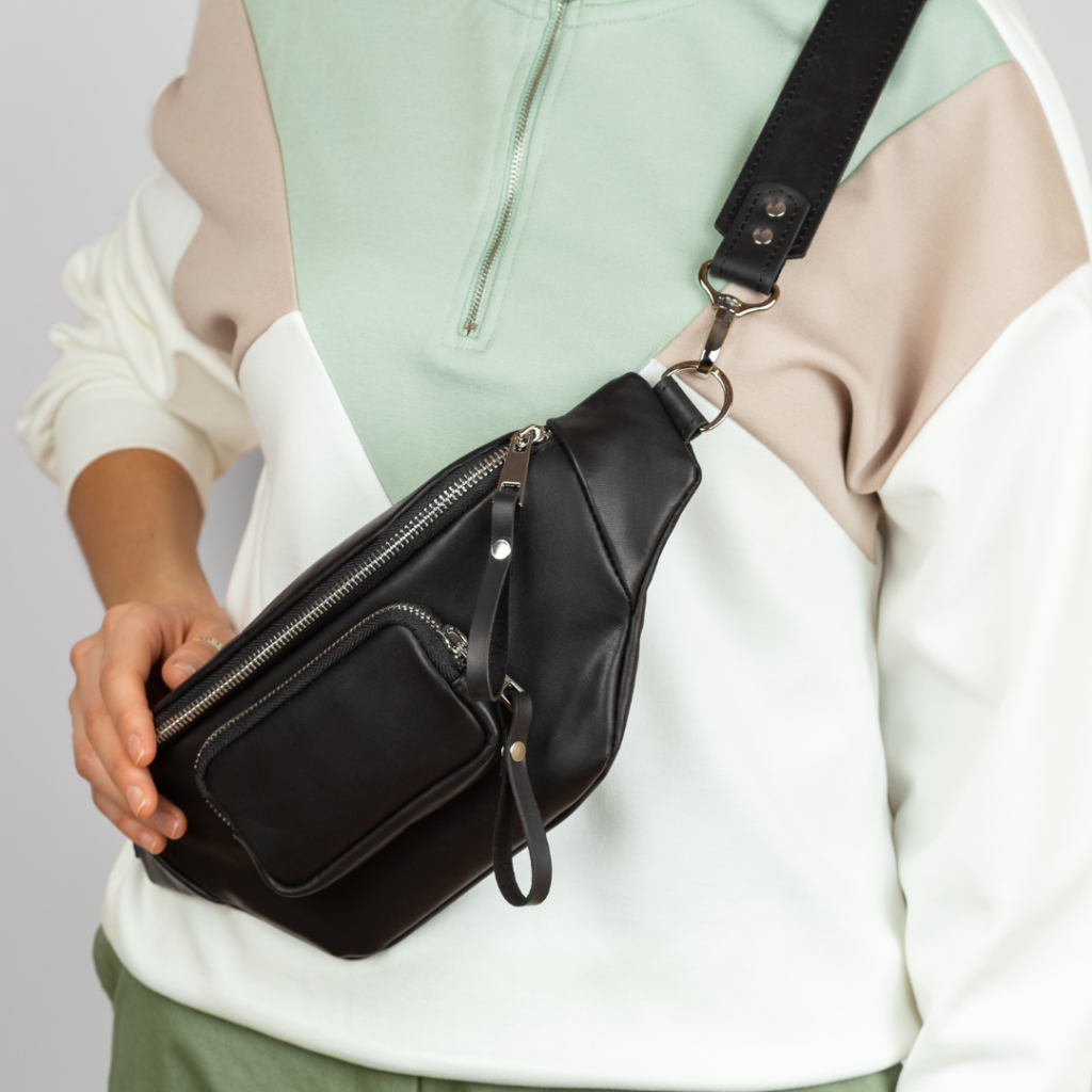 Crossbody Bags Remain a Practical Style Favorite